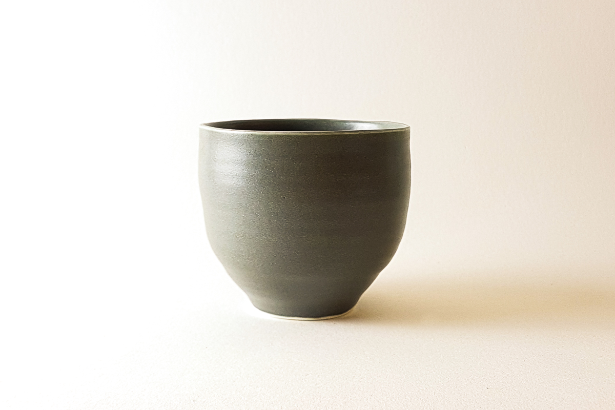 Lalani & Co: Handmade matcha bowl Linda Bloomfield